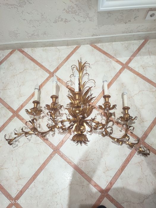 Candeeiro aplique de Parede Vintage Dourado com Cristais