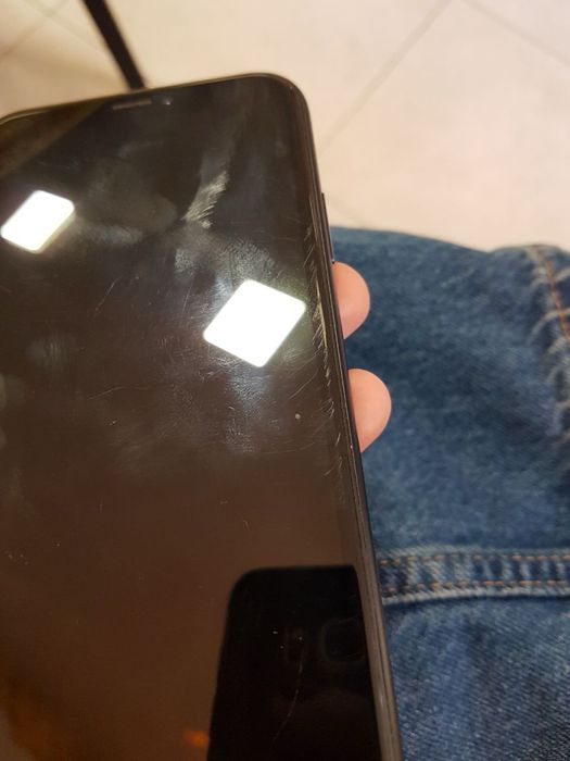 Iphone XR 128 (r-sim)