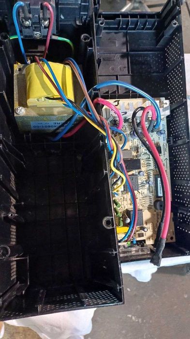 UPS Eaton 5E (SEM Battery)64752239792129123