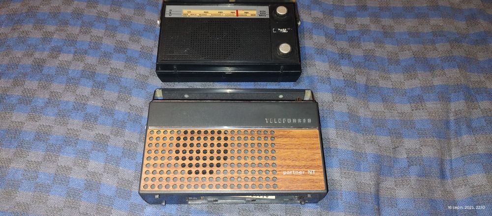 Радио приёмник Telefunken NT 305.Unitra