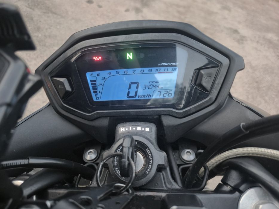 Продається Honda CB400F