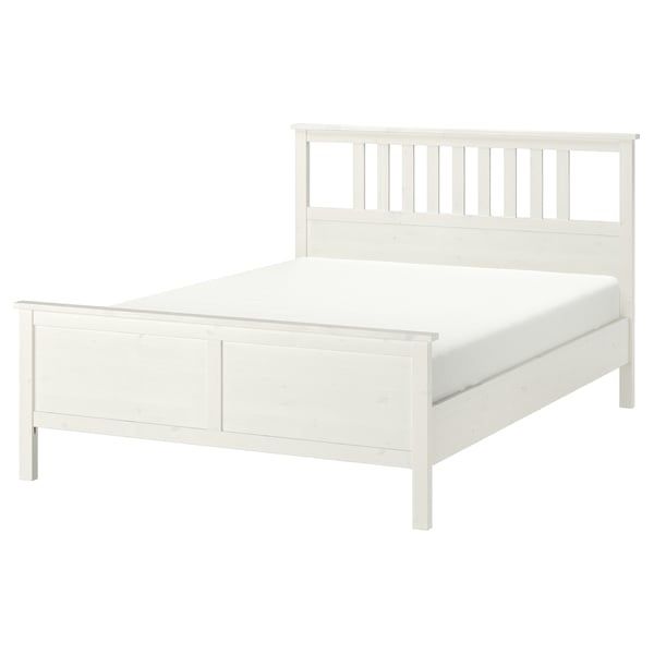 Cama de casal IKEA Hemnes em madeira branca (140x200cm), incluindo colchão de molas ensacadas Hövåg.