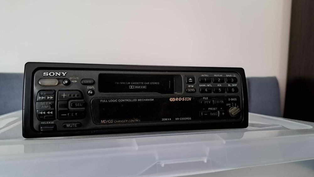 Radio sony xr-c550rds