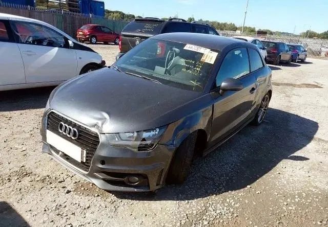 AUDI A1 S Line 1.4 TFSI 16v PARA PEÇAS PEÇA 140CV CPT - Frente