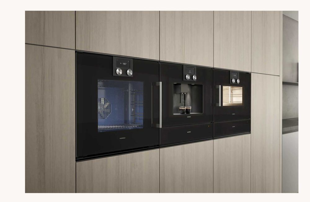 Ekspres do zabudowy Gaggenau CMP250102 seria 200, kolor Anthracite