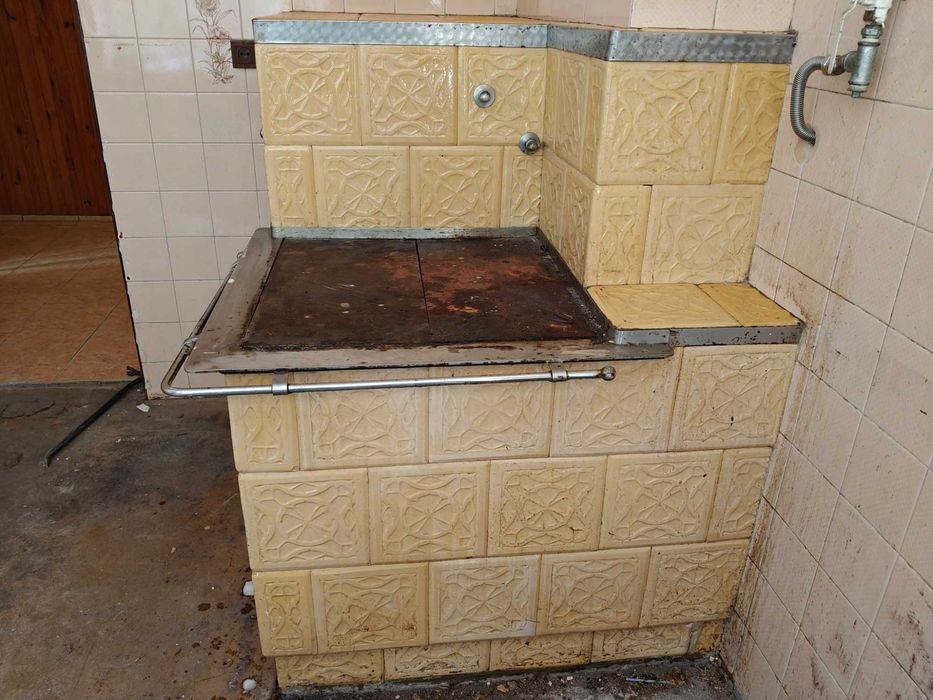 Piec kaflowy kuchenny