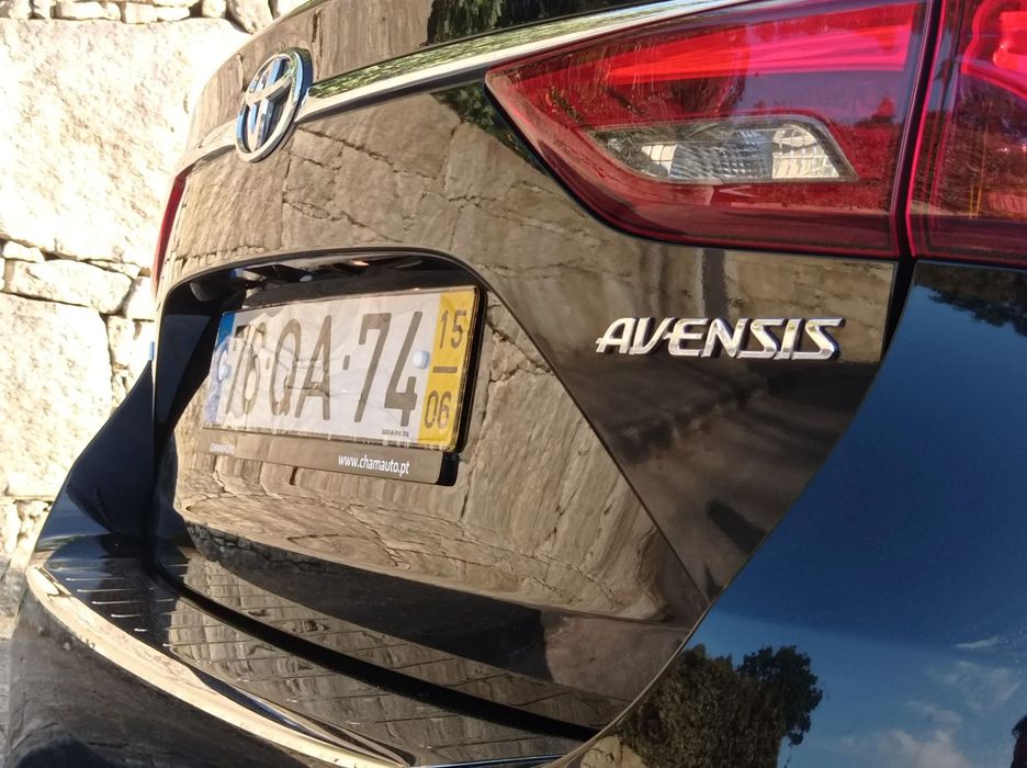 Toyota Avensis Touring Sports 1.6 D-4D Luxury+GPS