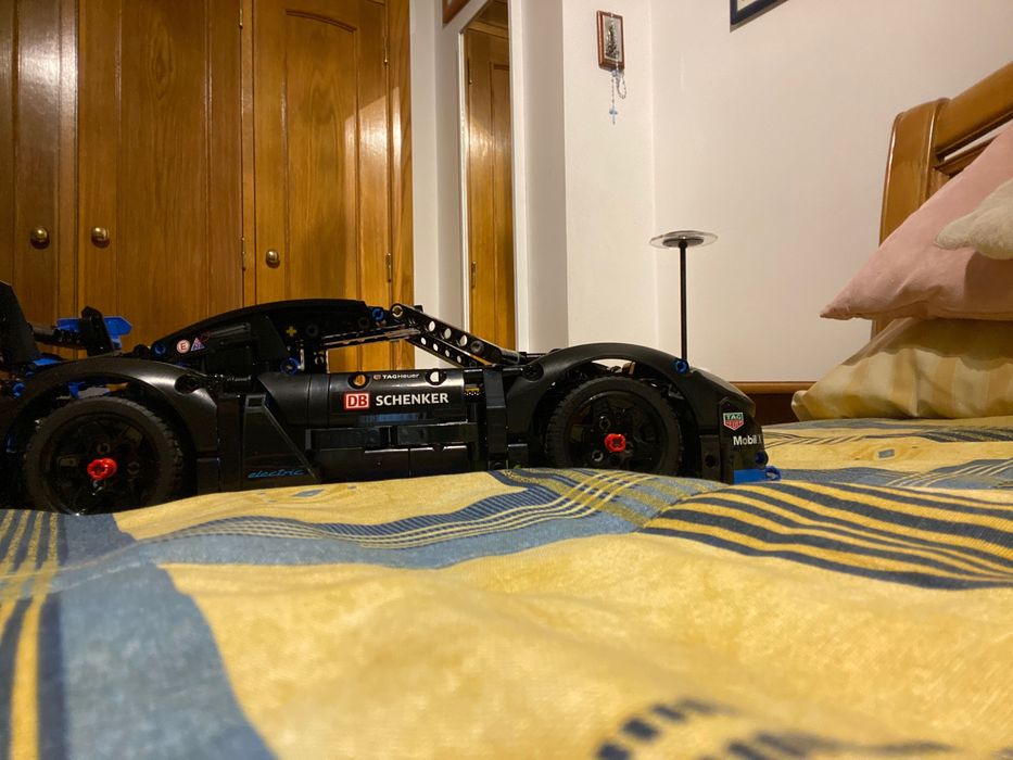 Lego Porshe GT4 42176