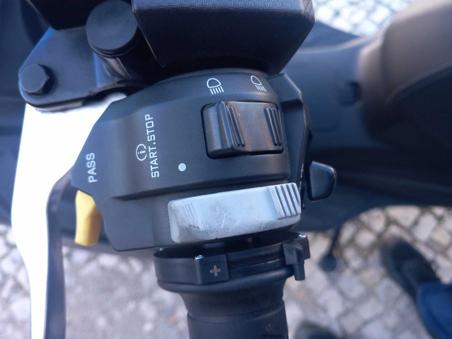 Sym GTS 125 i com abs e starte stop