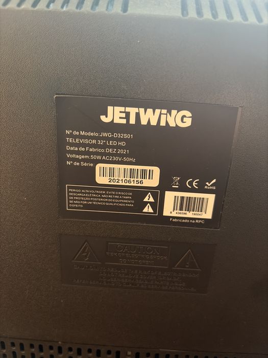 Tv 32” + chrome cast com comando