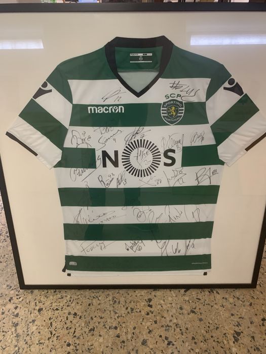 Camisola do Sporting Assinada