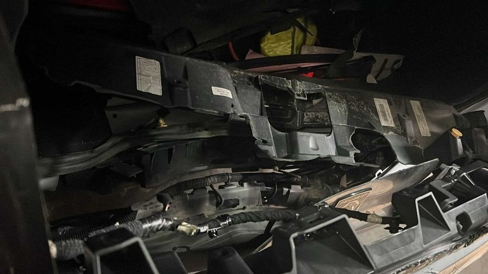 Peugeot 308 III 1.6 Plug-In Hybrid, 2024 - SALVADO - IVA Dedutível