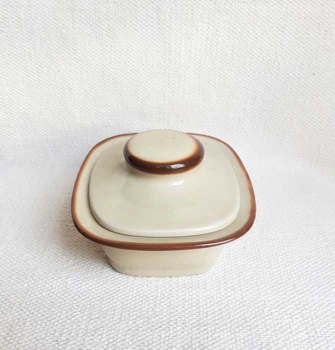 Porcelit Pruszków maselnica