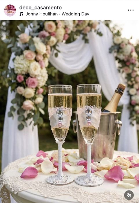 2 taças de casamento