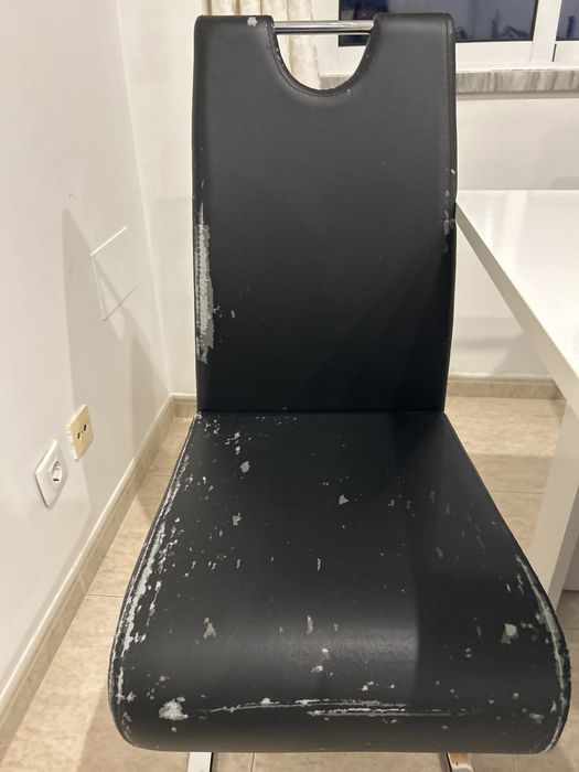 Conjunto de 6 cadeiras