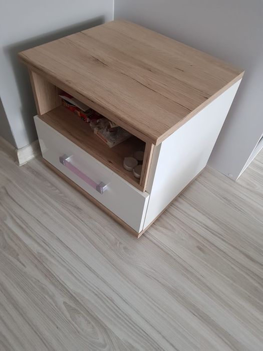 Szafka nocna Agata Meble