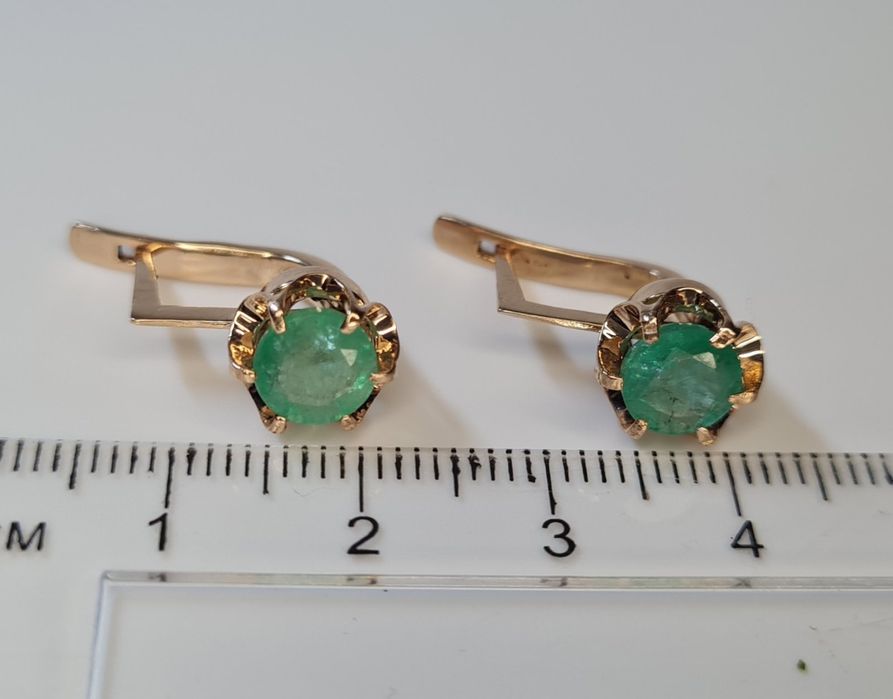 Золотые серьги с изумрудом Ссср. Золоті сережки СРСР зі смарагдами.
