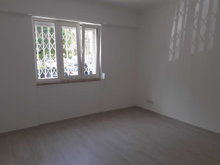 Apartamento Estrada de Benfica