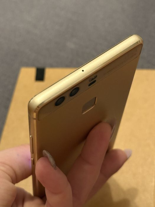 Huawei EVA-L19  telefon