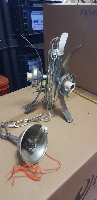 Candeiro antigo para bolas com 3 lampadas