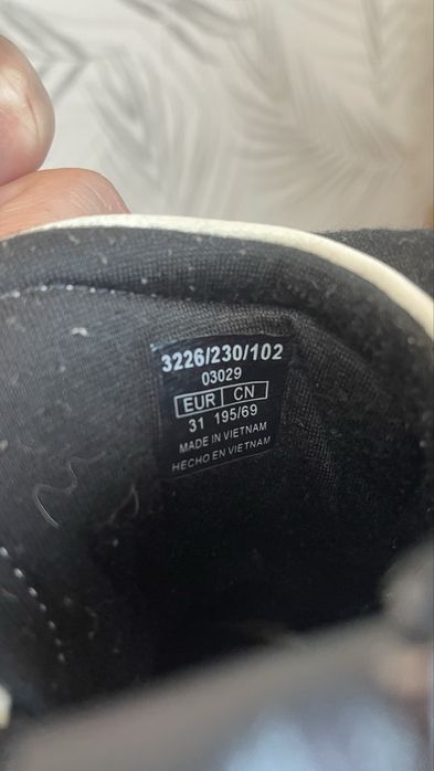 Хайтопи від Zara розмір 32