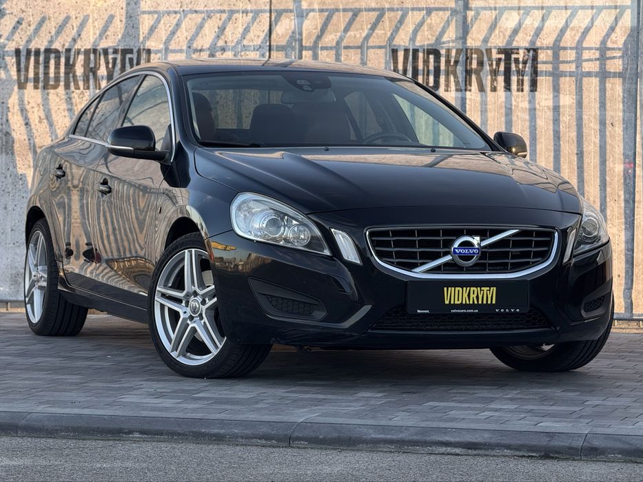 Volvo S60, 2011 року, 3.0 бензин, автомат, повний привід