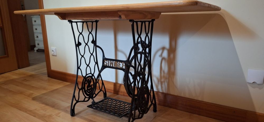 Mesa de costura vintage