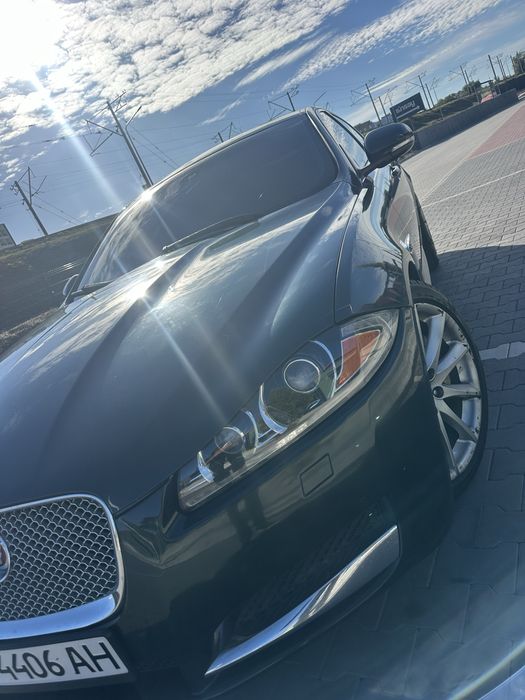 Jaguar XF X250