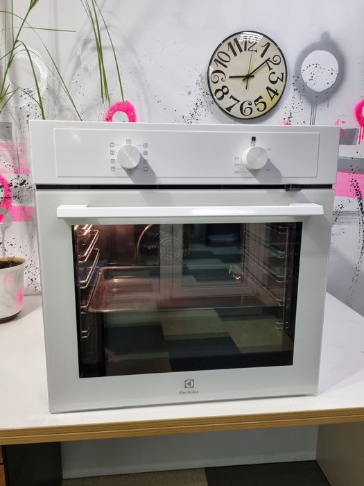 ТОП Electrolux надійна духова шафа духовка пічка печка духовой шкаф