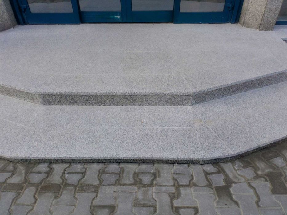 GRANIT G602 Bianco Sardo | PŁOMIENIOWANE płyty | 60x40x2cm | TARAS