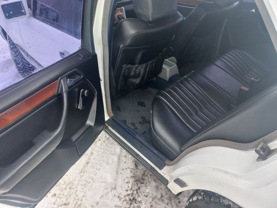 Mercedes-Benz E124 "автомат"