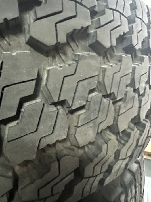 Pneus GoodYear Wrangler 245/75 R17