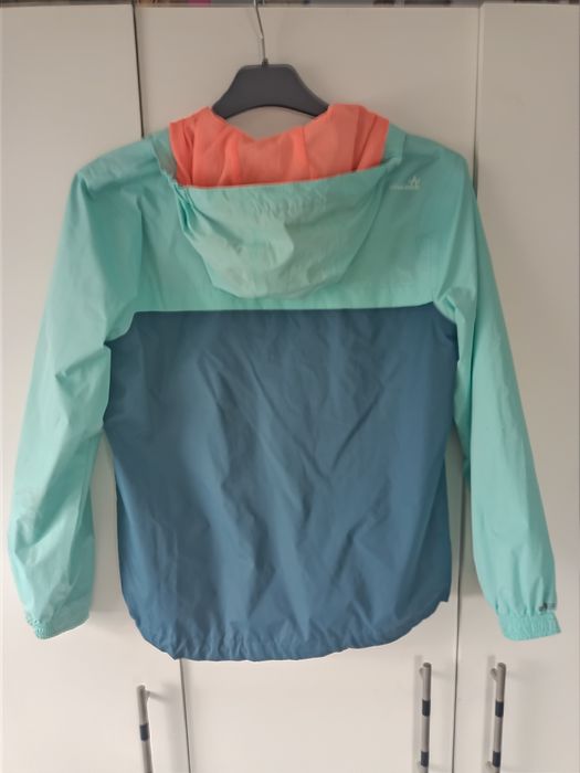 Kurtka dziewczęca wiatrówka 14 . 158-164