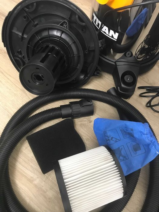 Пилосос для вологого та сухого прибирання Titan TTB775VAC 1400 Вт 20 л