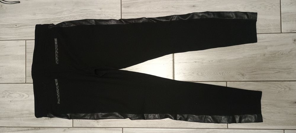 Spodnie legginsy z lampasami rozmiar M/L