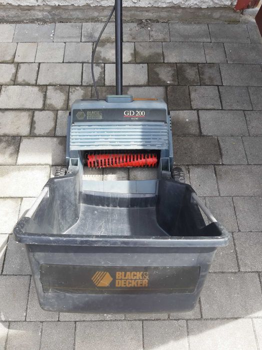 Sprzedam wertykulator Black&Decker GD 200