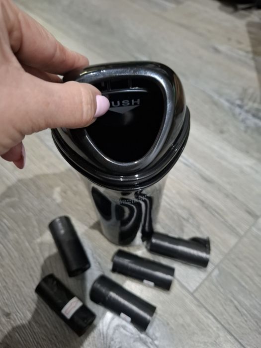 Mini kosz samochodowy.