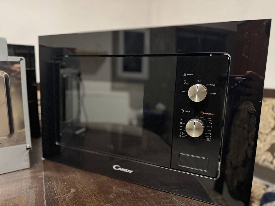 Продам вбудовану мікрохвильову піч б/у