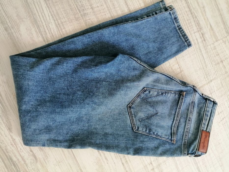 spodnie damskie jeans wrangler 28/30
