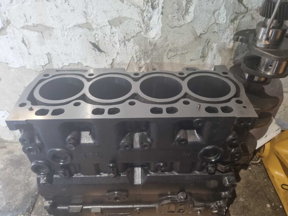 Cat c4.4 blok silnika