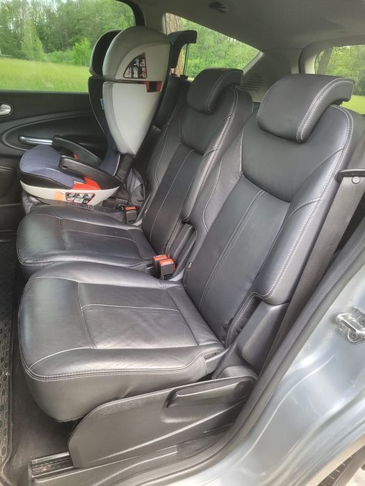 Ford S-Max Titanium automat