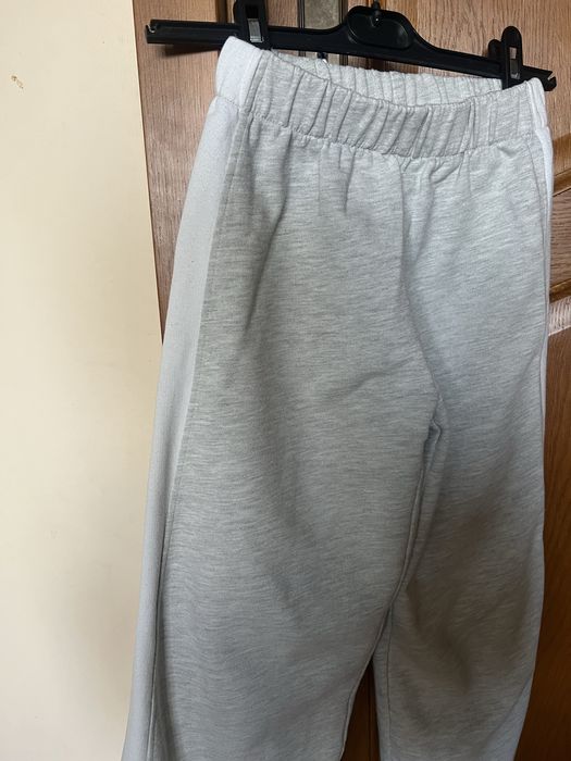 Spodnie dresowe Zara 140 cm