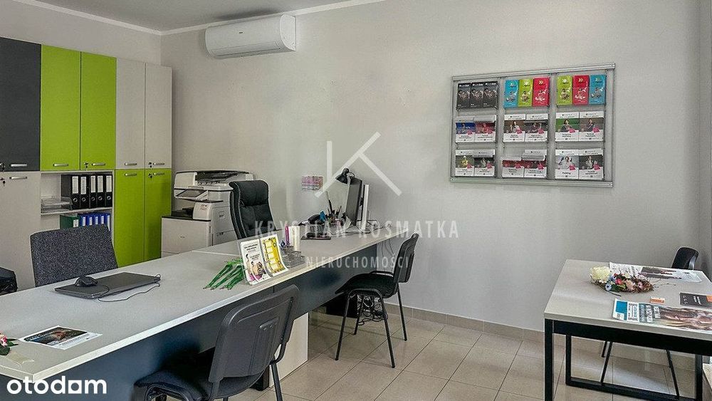 Lokal z witryną w zadbanej kamienicy na Starówce