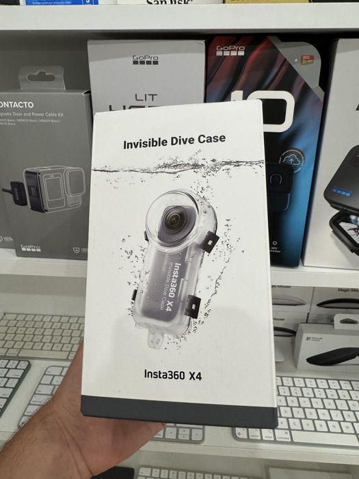 Оригінальний Аквабокс для Екшн камери Insta360 X4 Invisible Dive Case кейс новий