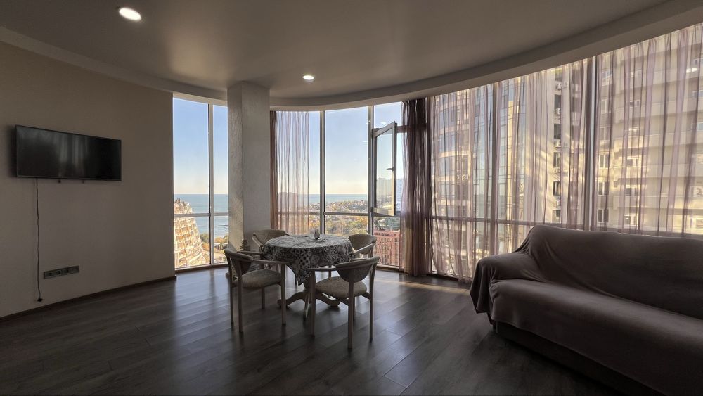 Сдам шикарную квартиру в Аркадии с видом на море