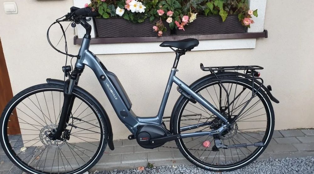 Rower velo de ville aeb 800 bosch