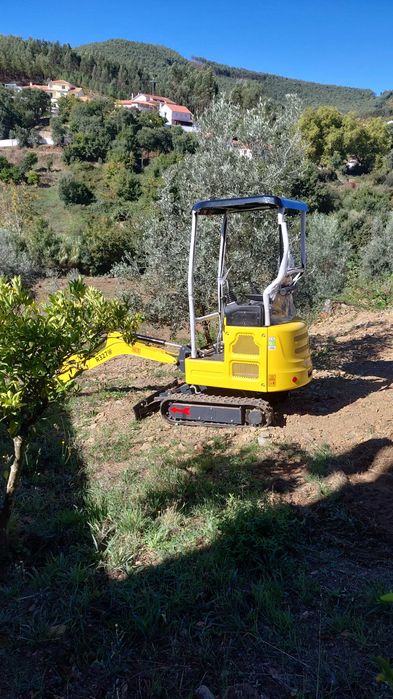 Giratória Ripa R 327 1.5T Motor Kubota D722 14cv