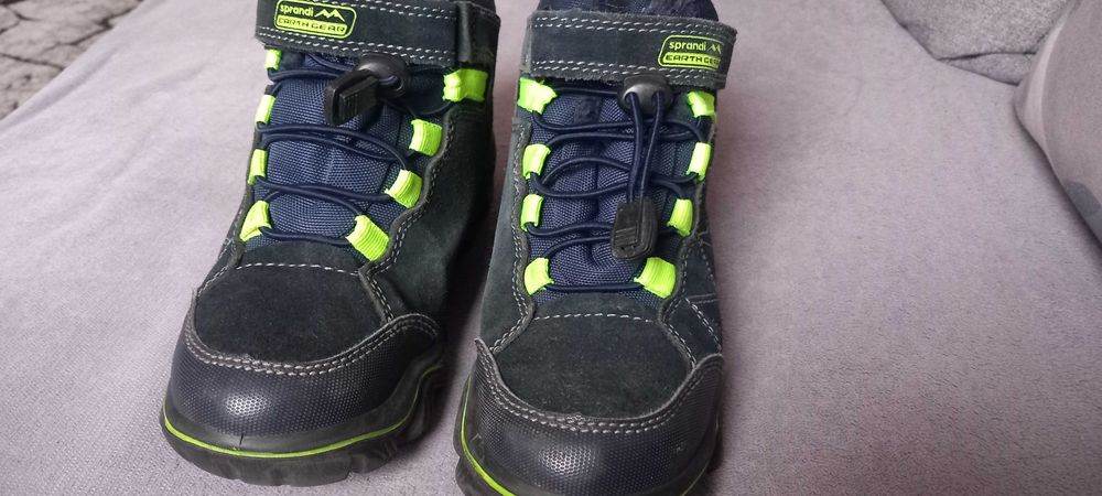 Buty zimowe kozaki śniegowce sprandi 33 chłopięce