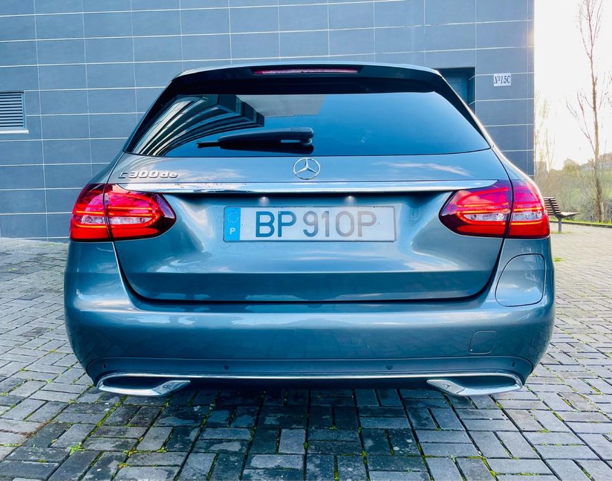 Mercedes C300 de — photo 4