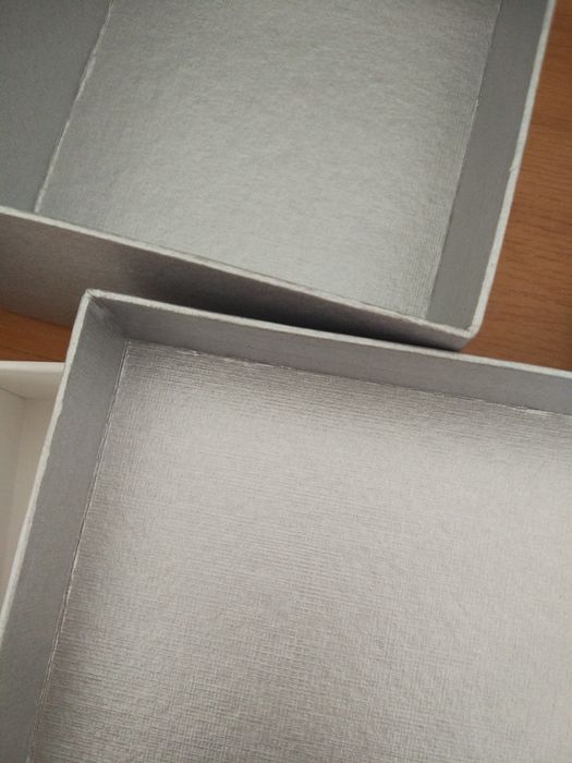 Caixa prateada dourado branca NOVO